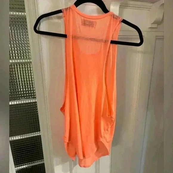Lululemon soul cycle orange racer back tee size large - Picture 4 of 4